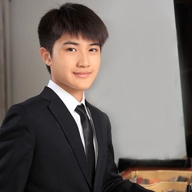 #meetourstudents 

Muzi Zhao, born in 1998, began studying piano at the age of f…