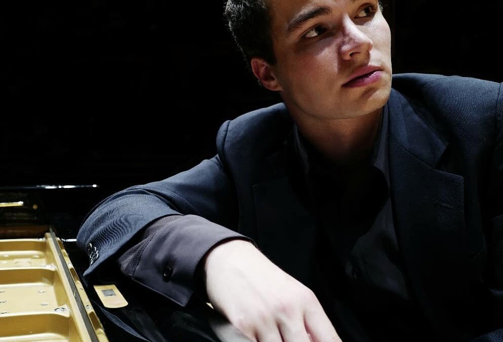 #meetourstudents 

Jonathan Cruz Walma began studying the piano at the age of 4 …