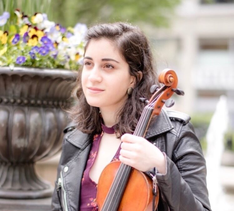 #meetourstudents 

Leah Glick, age 26, is a New York-based violist from Jerusale…