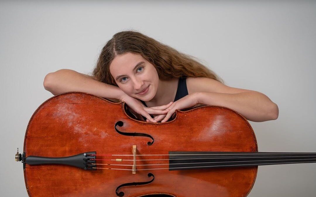 #meetourstudents 

Alexandra (Sasha) Lukashuk is a 16-year-old cellist from Fair…